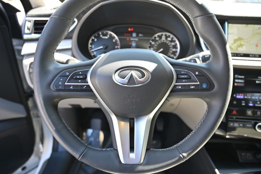 Used 2023 INFINITI QX50 Sensory AWD/4WD image 31
