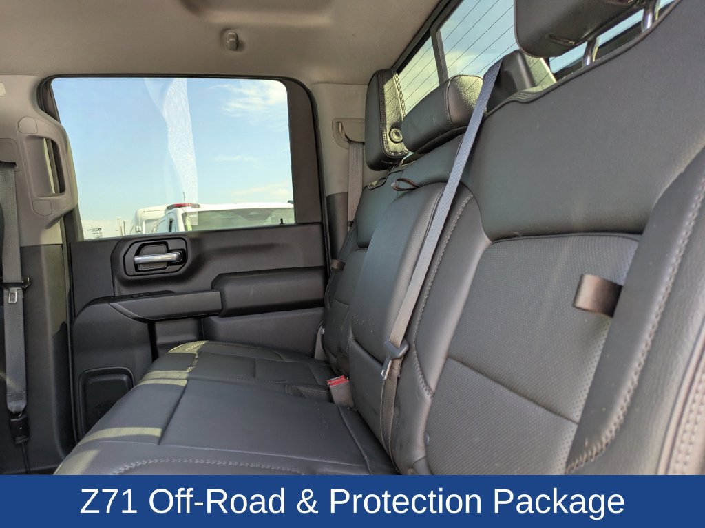 Used 2021 Chevrolet Silverado 2500 LT w/ Convenience Package AWD/4WD image 16