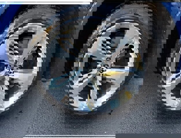 Used 2018 Bentley Bentayga Onyx Edition image 17