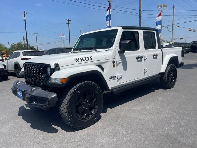 Used 2023 Jeep Gladiator Sport AWD/4WD image 3