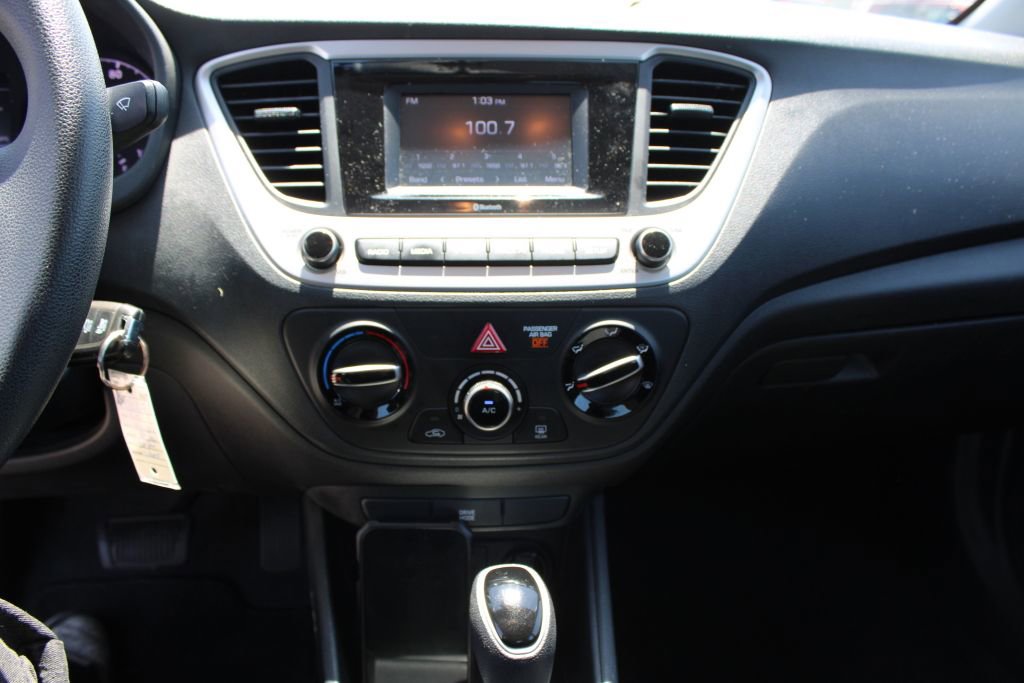 Used 2022 Hyundai Accent SE FWD image 20