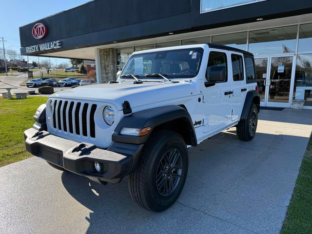 Used 2024 Jeep Wrangler Unlimited Sport AWD/4WD image 24