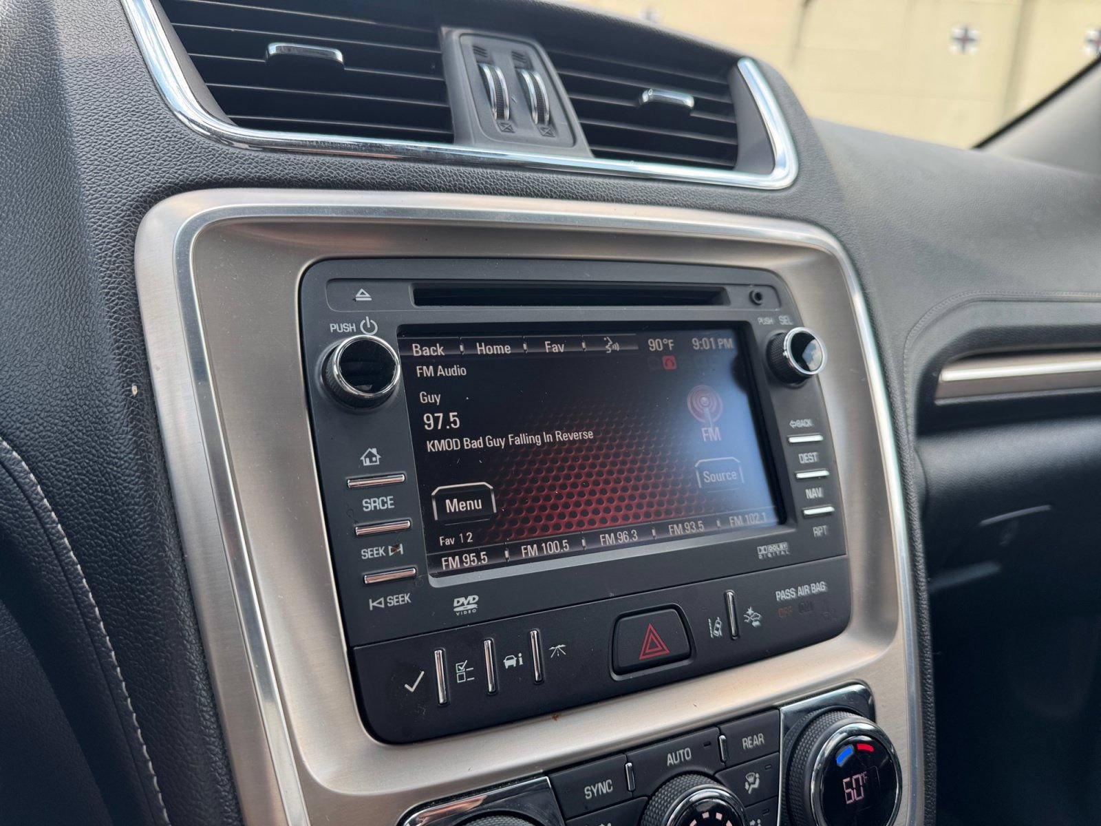 Used 2015 GMC Acadia Denali AWD/4WD image 28