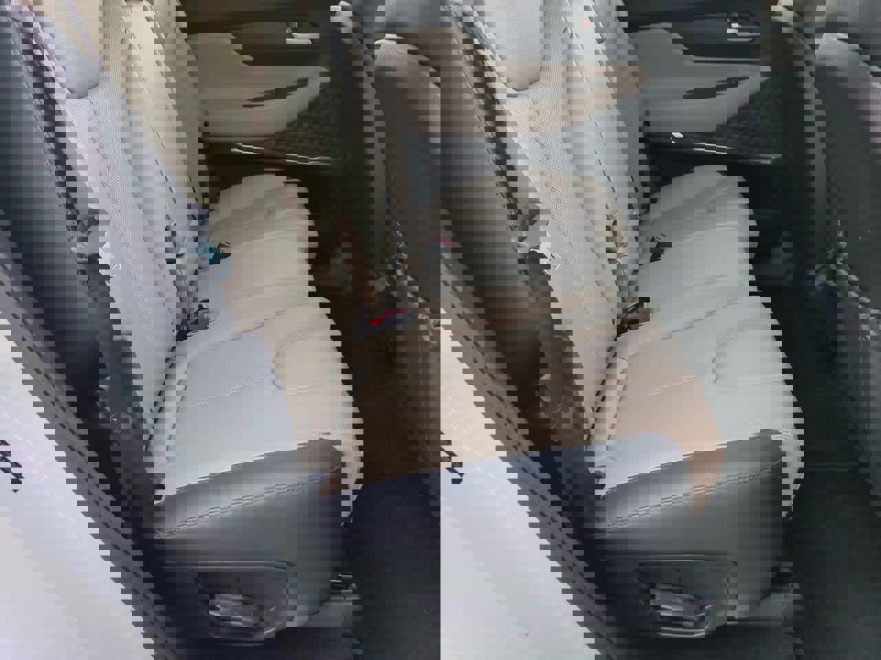 Used 2019 Hyundai Santa Fe Limited image 20