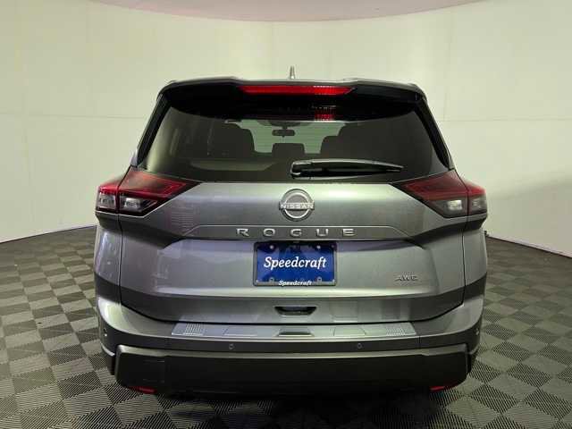 New 2026 Nissan Rogue SV image 6