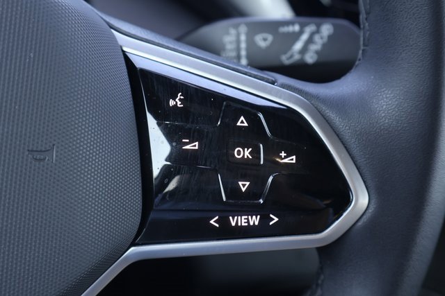 Used 2023 Volkswagen ID.4 Pro S image 21