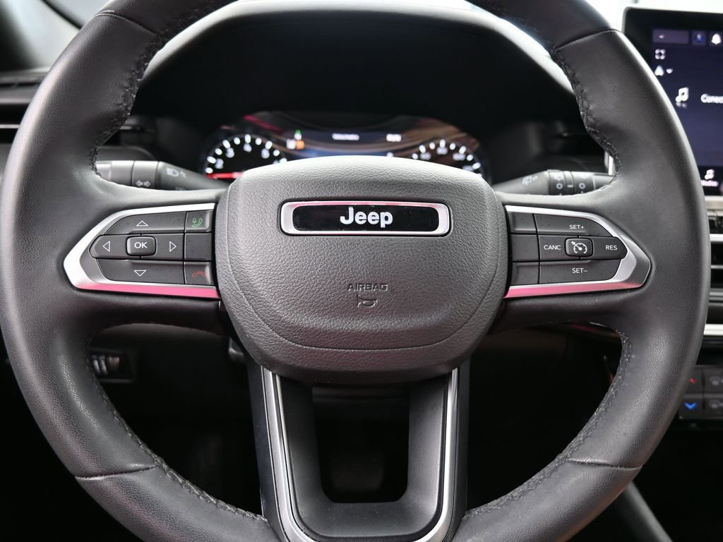 Used 2023 Jeep Compass Altitude image 27