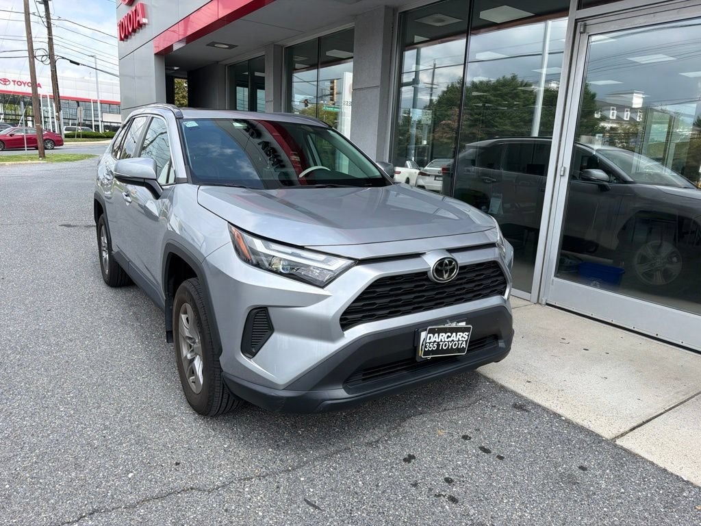 Used 2024 Toyota RAV4 XLE w/ Convenience Package AWD/4WD image 3