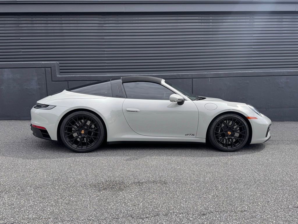 Certified 2022 Porsche 911 Targa 4 GTS AWD/4WD image 11