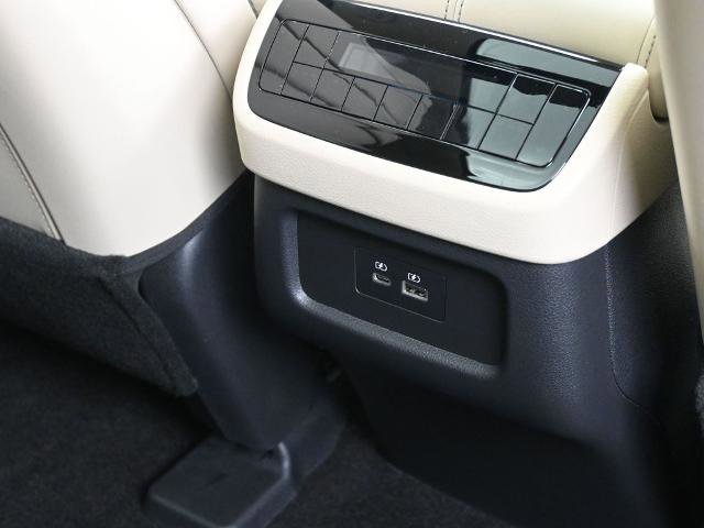 Certified 2025 INFINITI QX60 Luxe w/ Lighting Package (N94) image 14