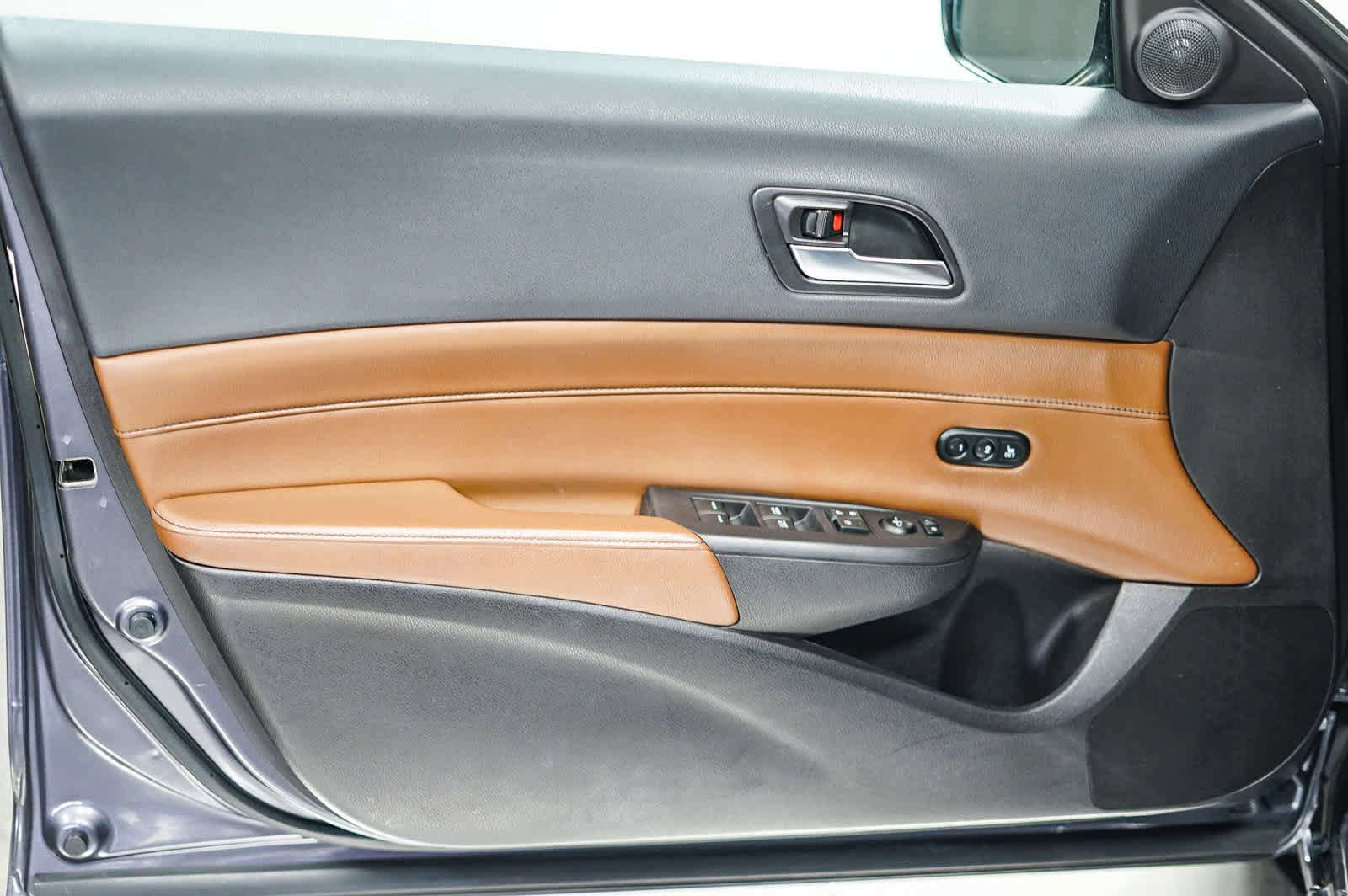 Used 2020 Acura ILX w/ Premium Package image 23