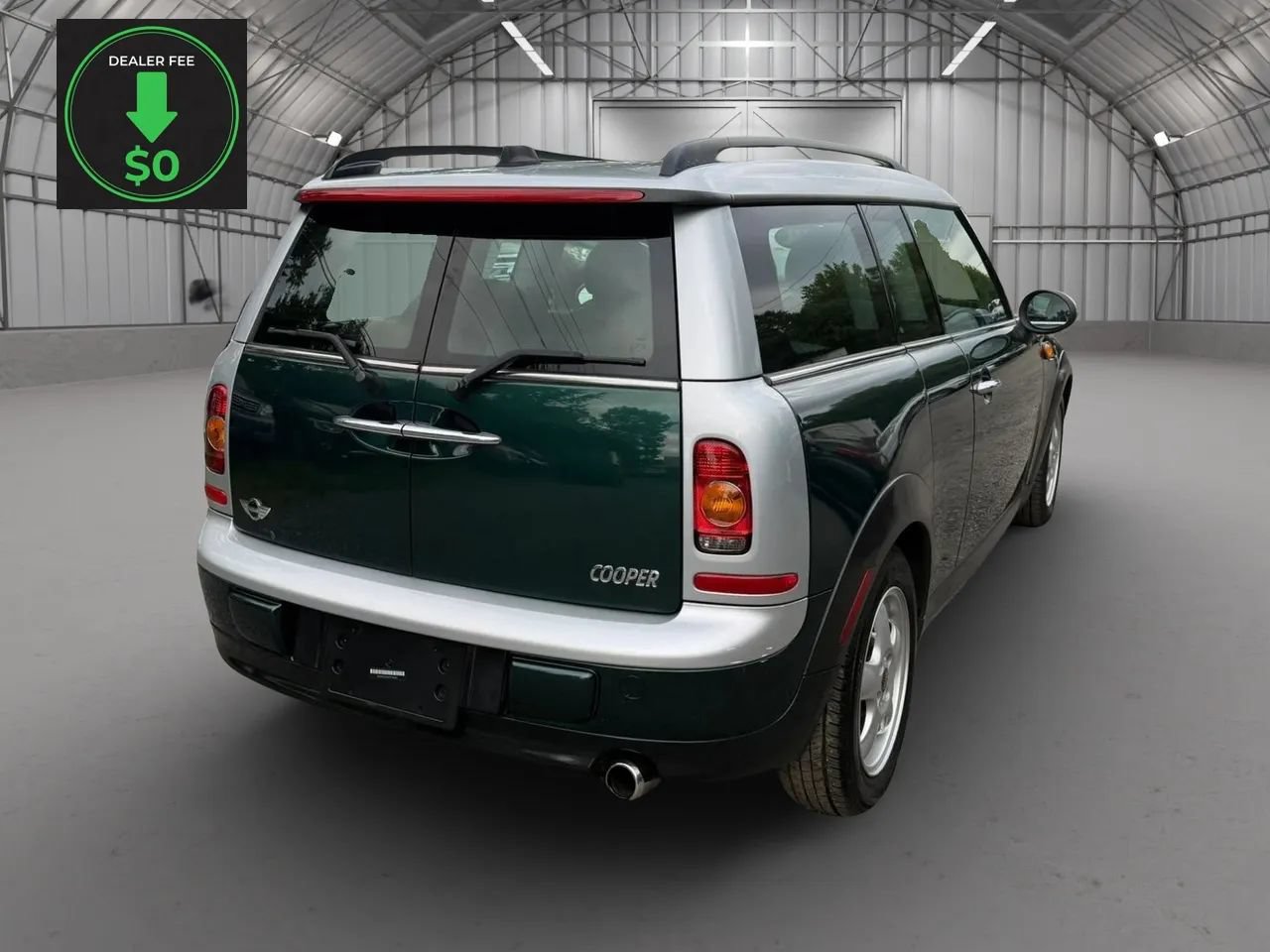 Used 2009 MINI Cooper Clubman Hardtop FWD image 4