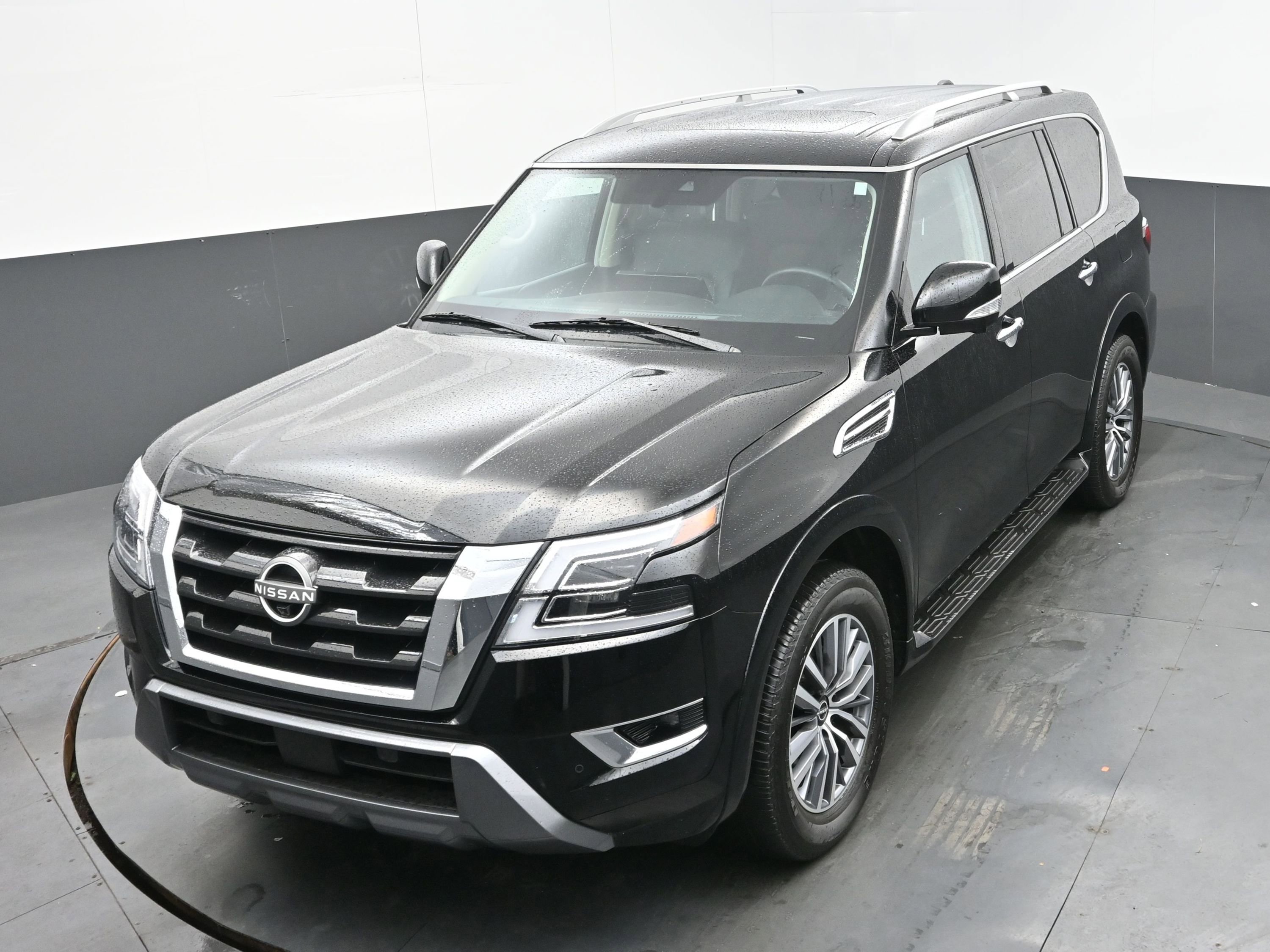 Used 2024 Nissan Armada SL w/ Cargo Package image 30