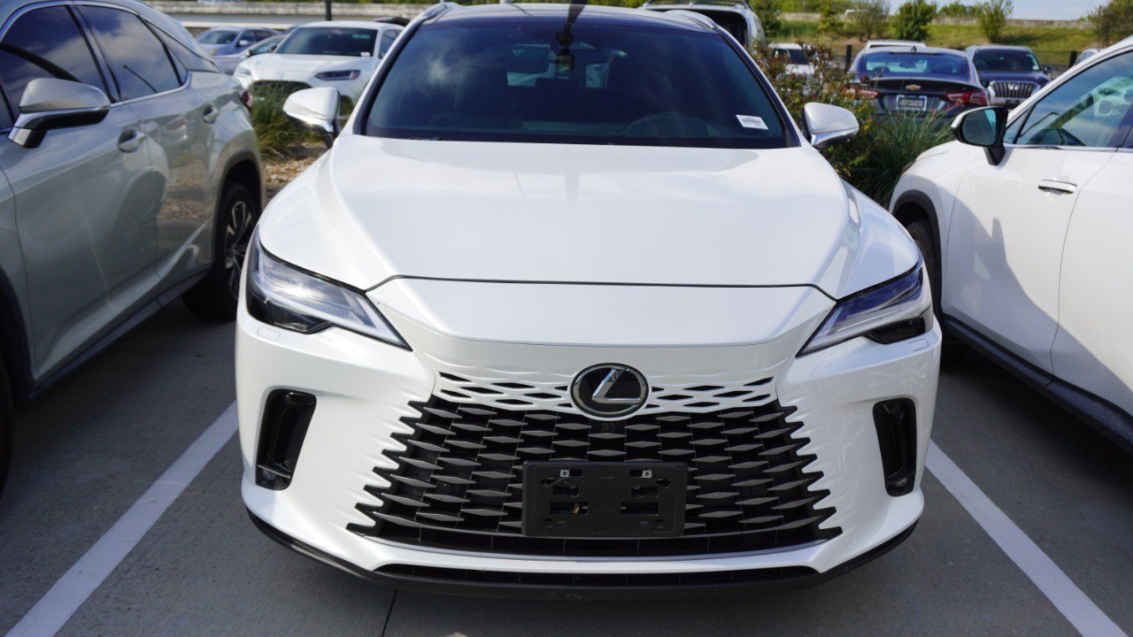 Certified 2025 Lexus RX 350 AWD w/ Convenience Package image 2
