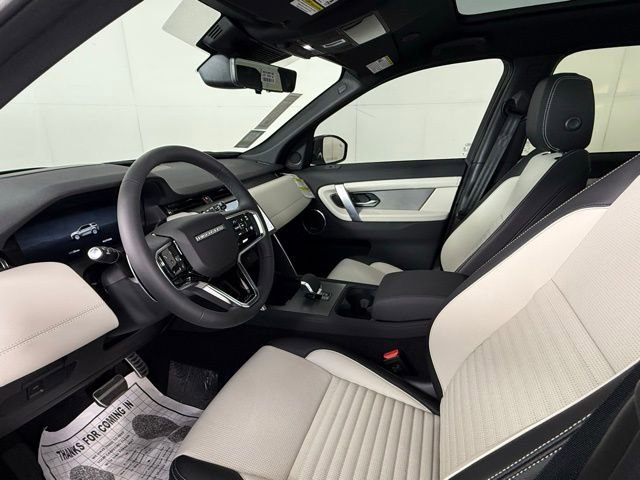 New 2026 Land Rover Discovery Sport Landmark image 5