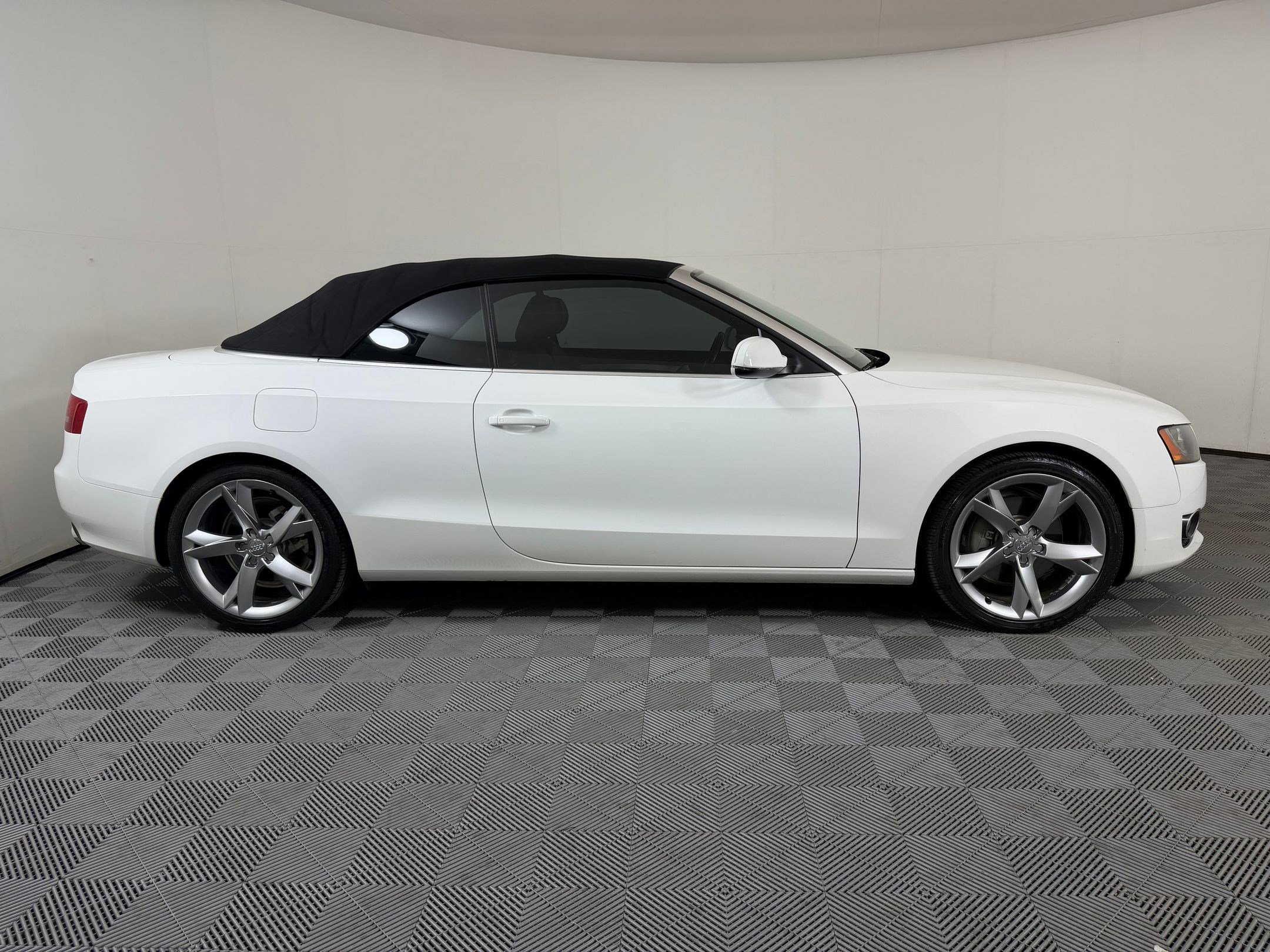 Used 2011 Audi A5 2.0T Premium Plus image 8