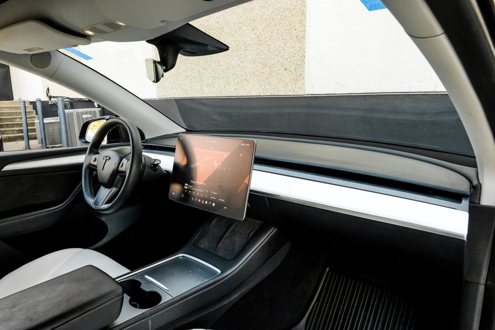 Used 2022 Tesla Model Y Performance AWD/4WD image 20