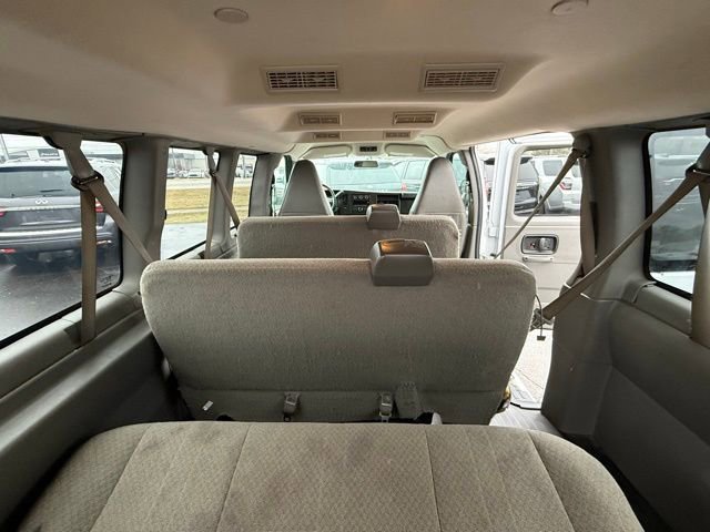 Used 2019 Chevrolet Express 3500 LS image 19