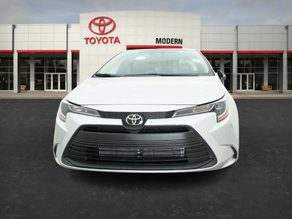 New 2026 Toyota Corolla LE image 3