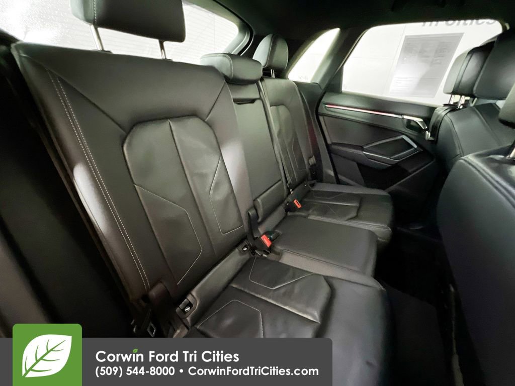 Used 2023 Audi Q3 2.0T Premium Plus w/ Premium Plus Package image 17