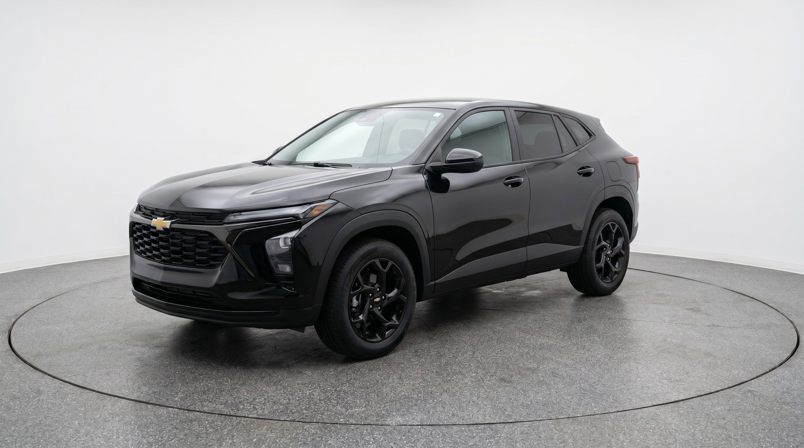 Used 2025 Chevrolet Trax LT FWD image 3