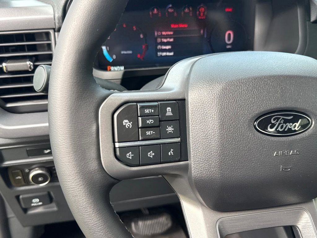New 2026 Ford F150 XLT w/ Equipment Group 302A MID AWD/4WD image 19