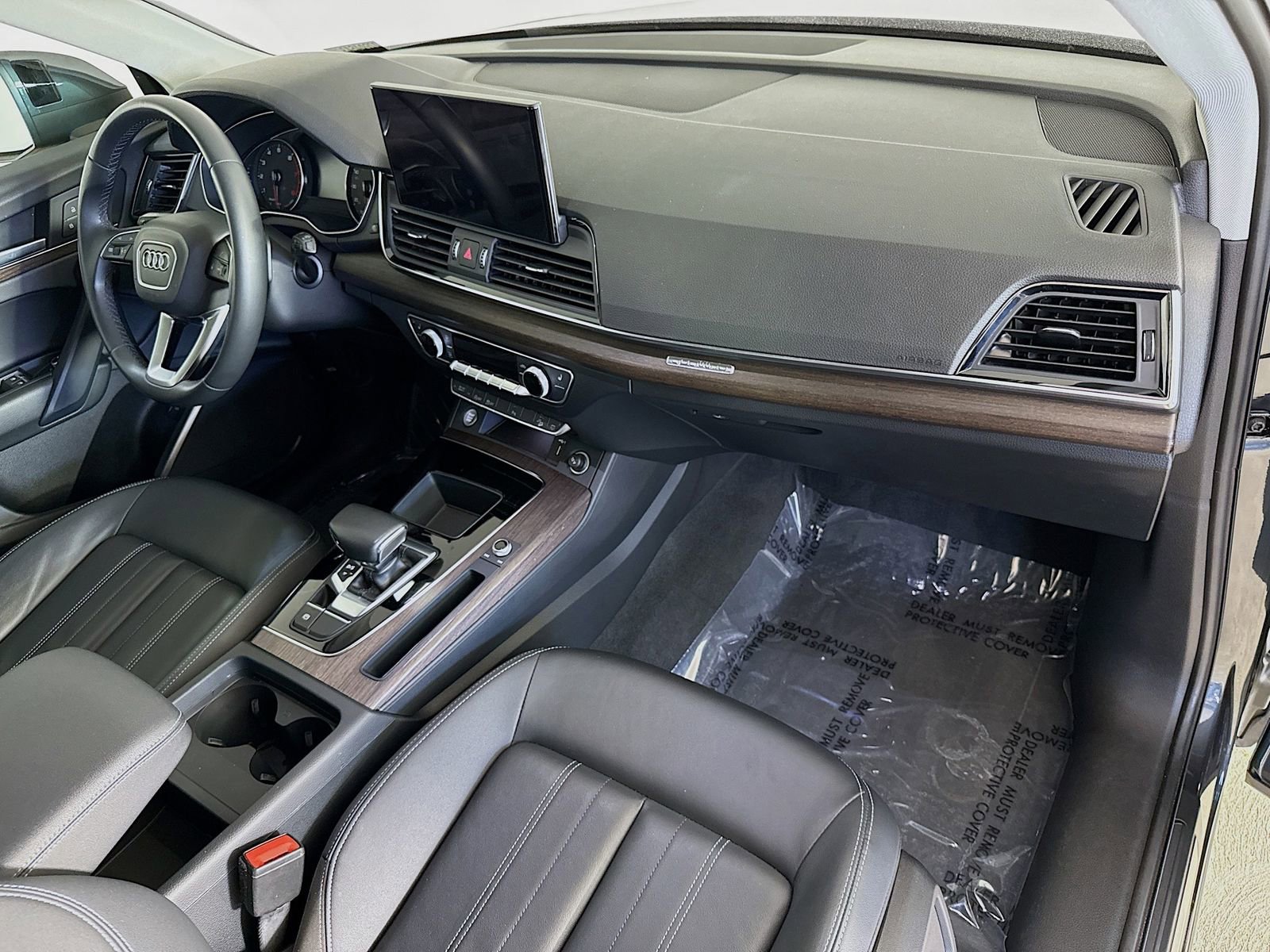 Certified 2023 Audi Q5 2.0T Premium w/ Convenience Package image 29