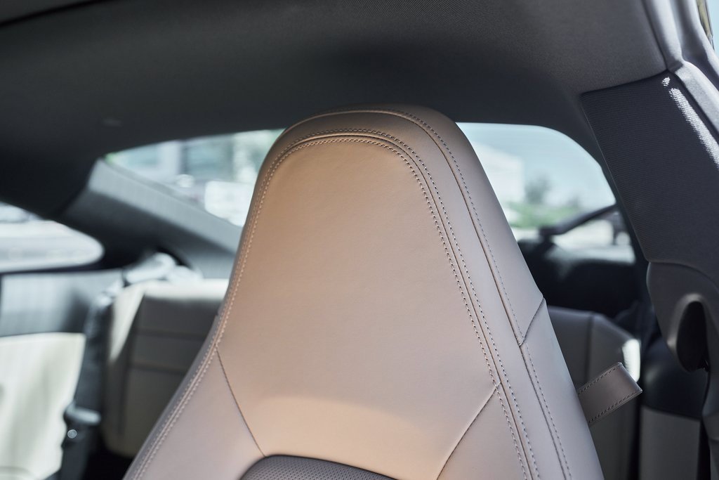 Used 2022 Porsche 911 Carrera 4S image 40