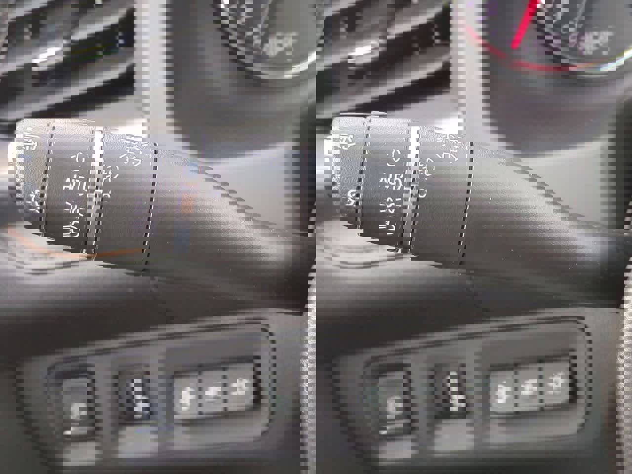 Used 2023 GMC Acadia AT4 w/ Technology Package image 28