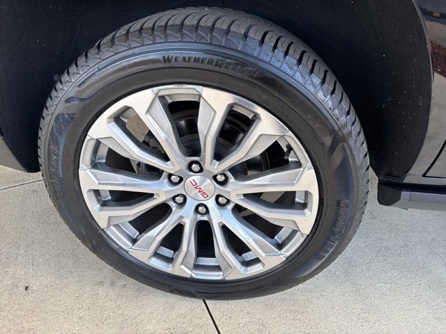 Used 2021 GMC Yukon Denali w/ Denali Ultimate Package image 44