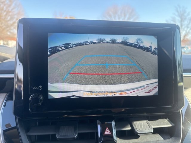 Used 2023 Toyota Corolla LE image 32