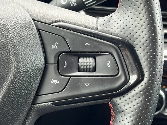 Used 2024 Chevrolet Trax RS w/ Driver Confidence Package FWD image 20