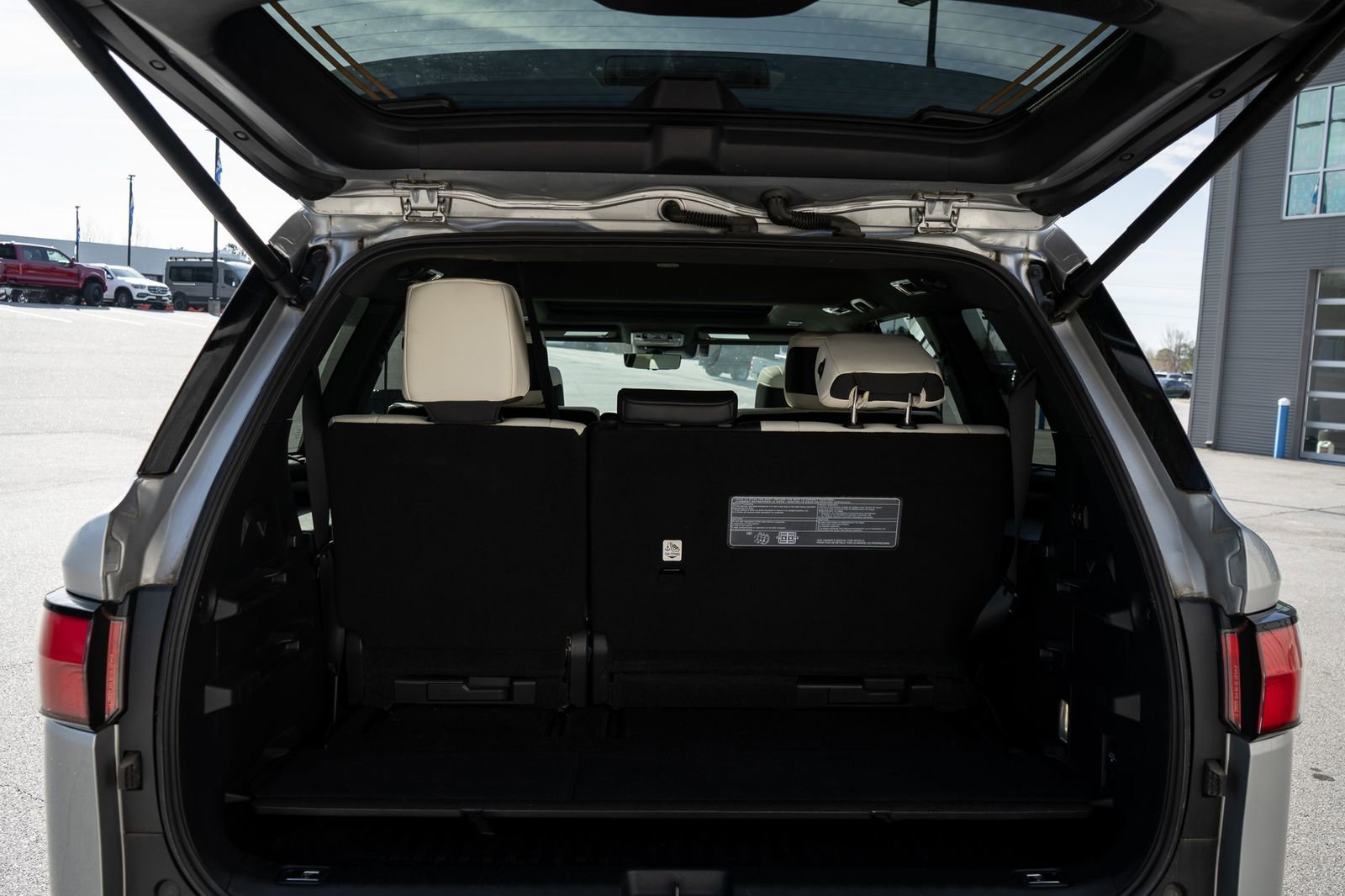 Used 2024 Toyota Sequoia Capstone AWD/4WD image 18