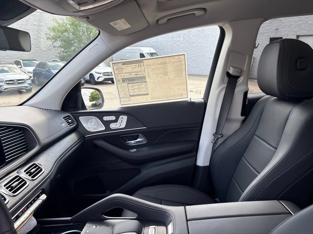 New 2026 Mercedes-Benz GLS 450 4MATIC image 11