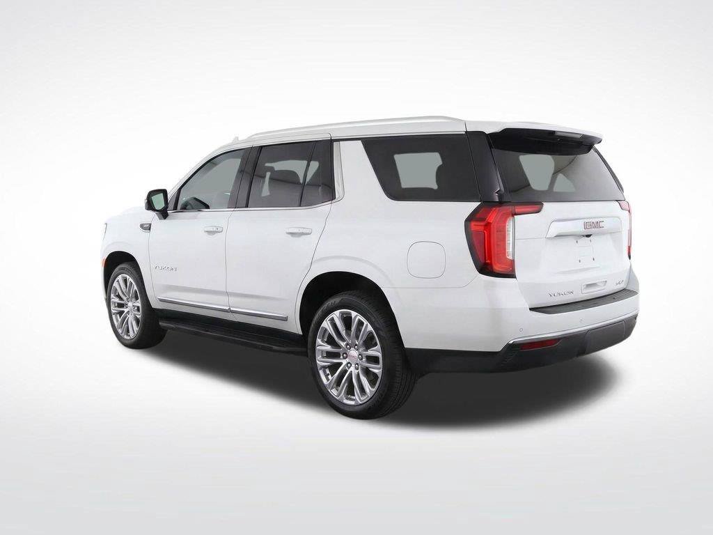 Certified 2023 GMC Yukon SLT w/ SLT Luxury Package AWD/4WD image 33