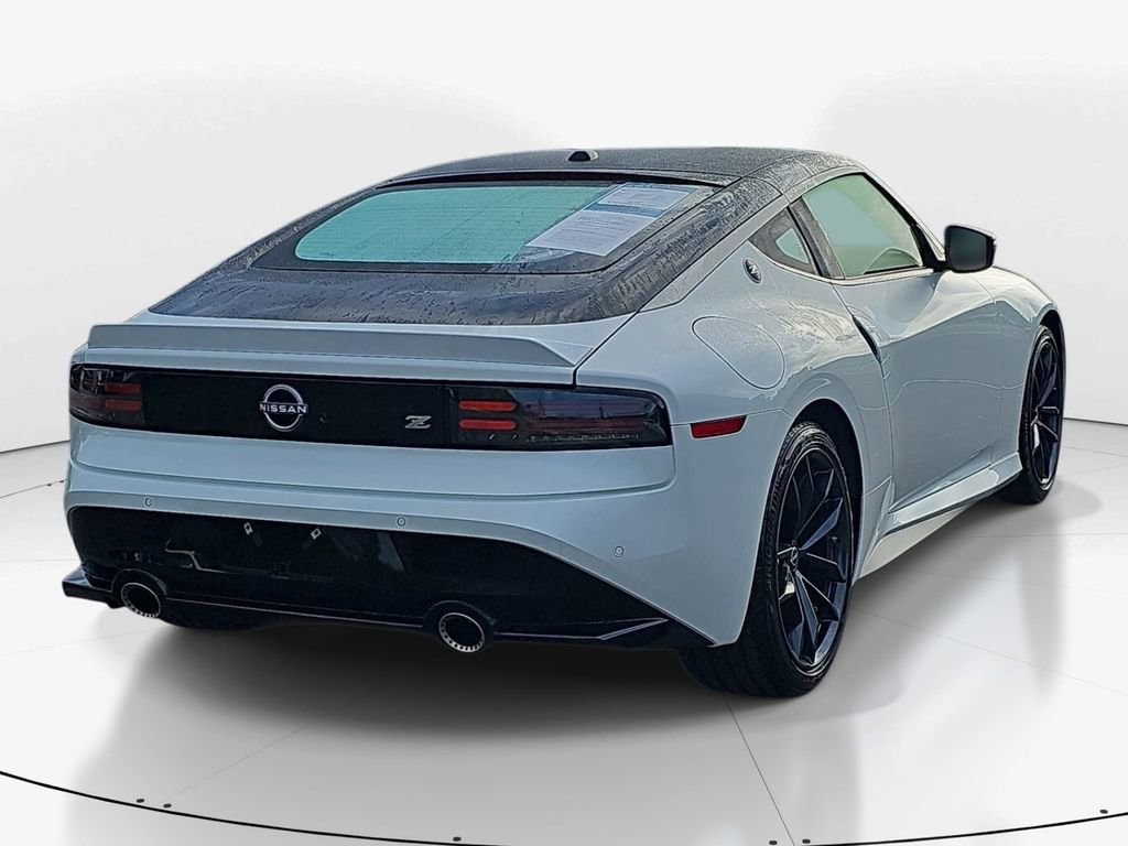 Used 2024 Nissan Z Performance w/ Floor Mat Package image 5