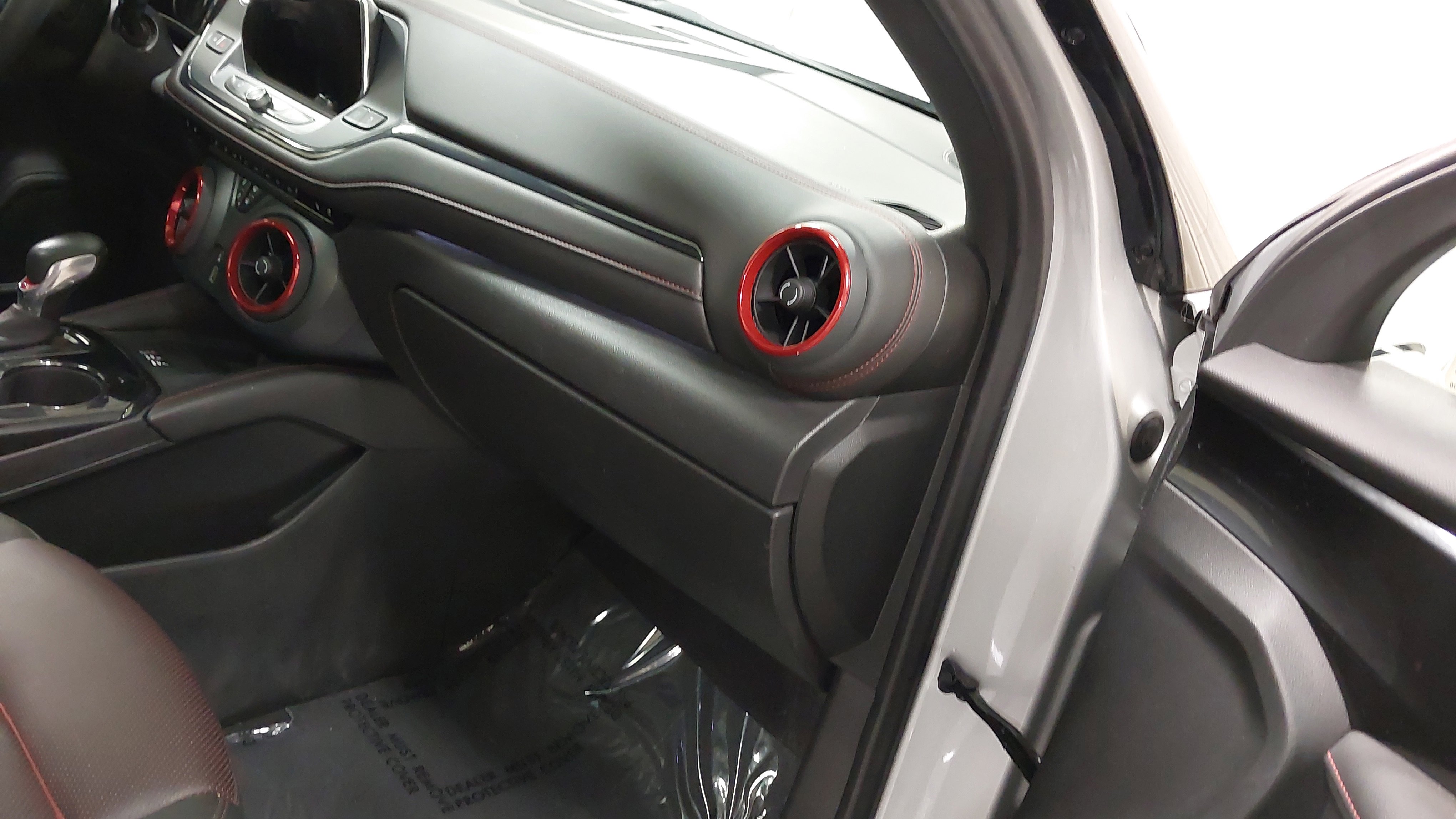 Certified 2022 Chevrolet Blazer RS w/ Enhanced Convenience Package image 29