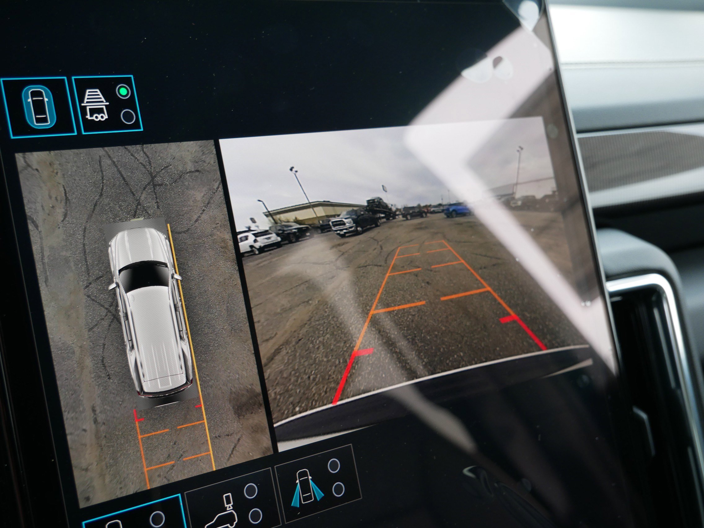 New 2026 GMC Yukon Elevation image 26