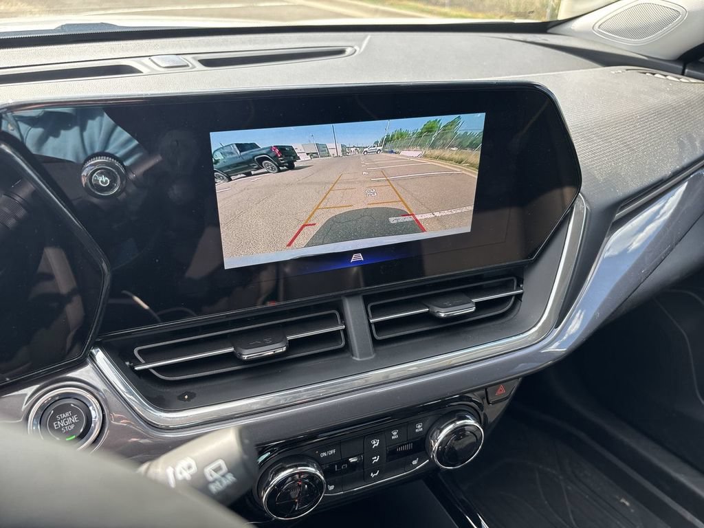 New 2026 Chevrolet Trax ACTIV w/ Driver Confidence Package FWD image 16