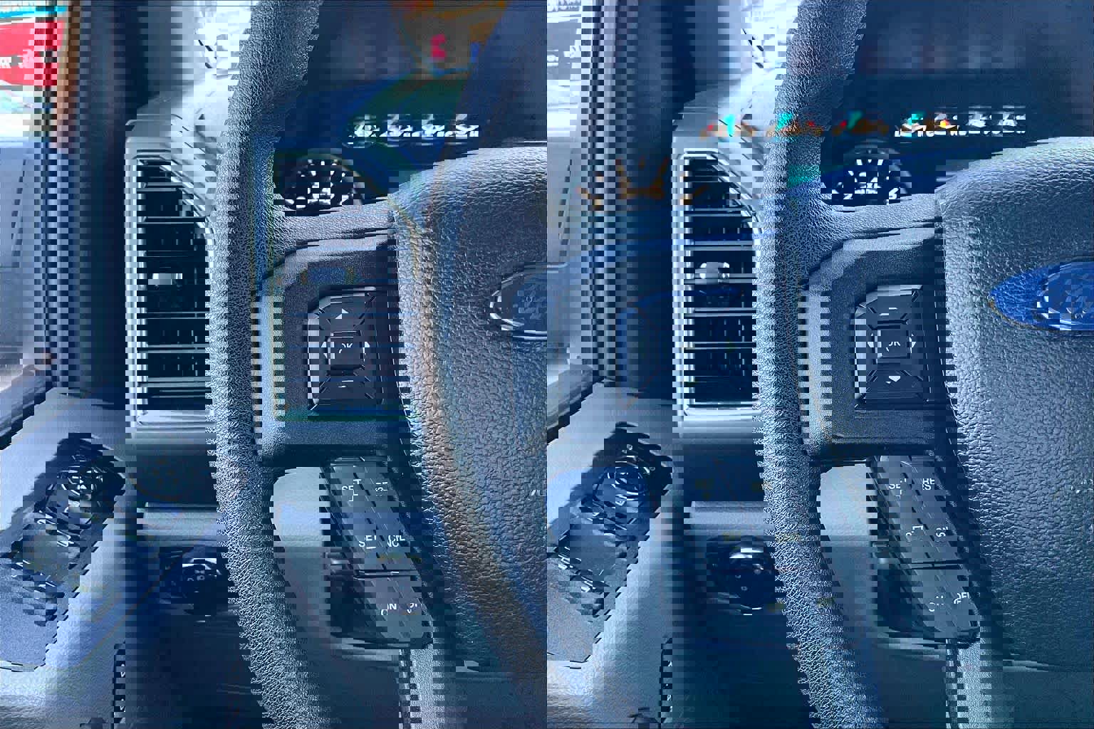 Used 2016 Ford F150 XLT image 24