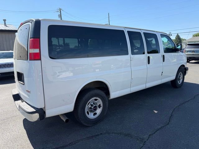 Used 2014 GMC Savana 3500 LT w/ LT Preferred Equipment Group RWD image 4