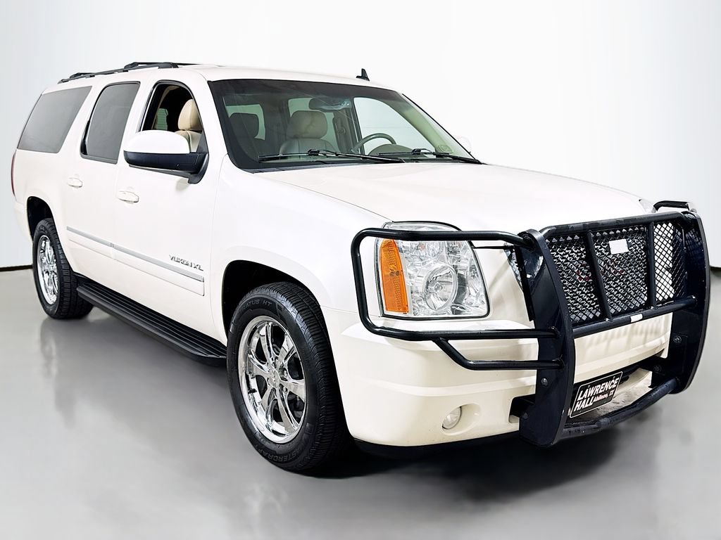 Used 2014 GMC Yukon XL SLT RWD image 3