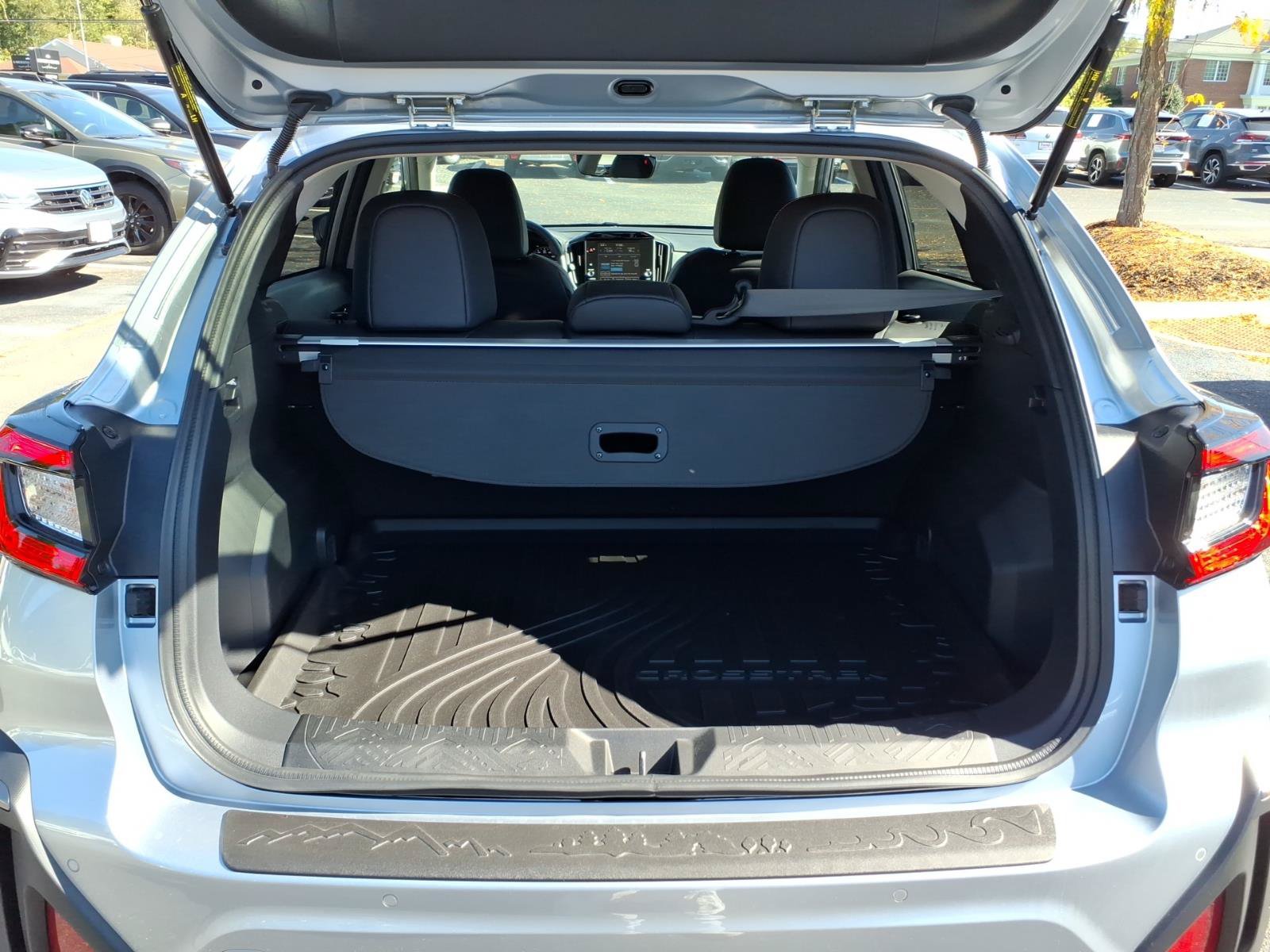 Certified 2024 Subaru Crosstrek 2.5i Limited w/ Crosstrek Mirror Package AWD/4WD image 11