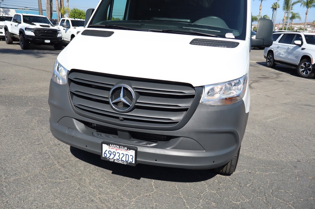 Used 2024 Mercedes-Benz Sprinter 2500 image 9