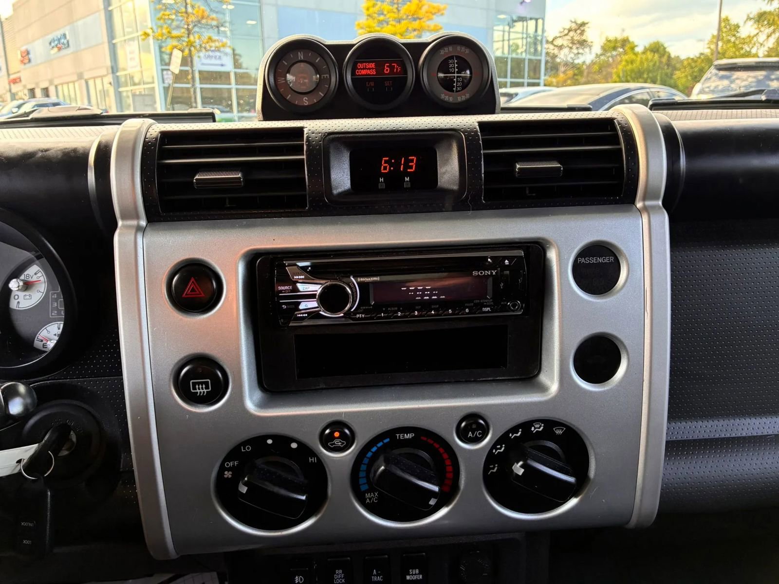 Used 2007 Toyota FJ Cruiser 4WD image 31