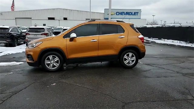 Certified 2017 Chevrolet Trax LT w/ Driver Confidence Package image 4