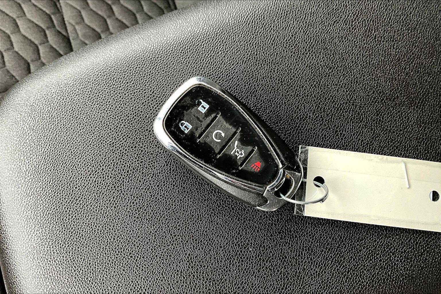 Used 2020 Chevrolet Equinox LT w/ Driver Convenience Package FWD image 33