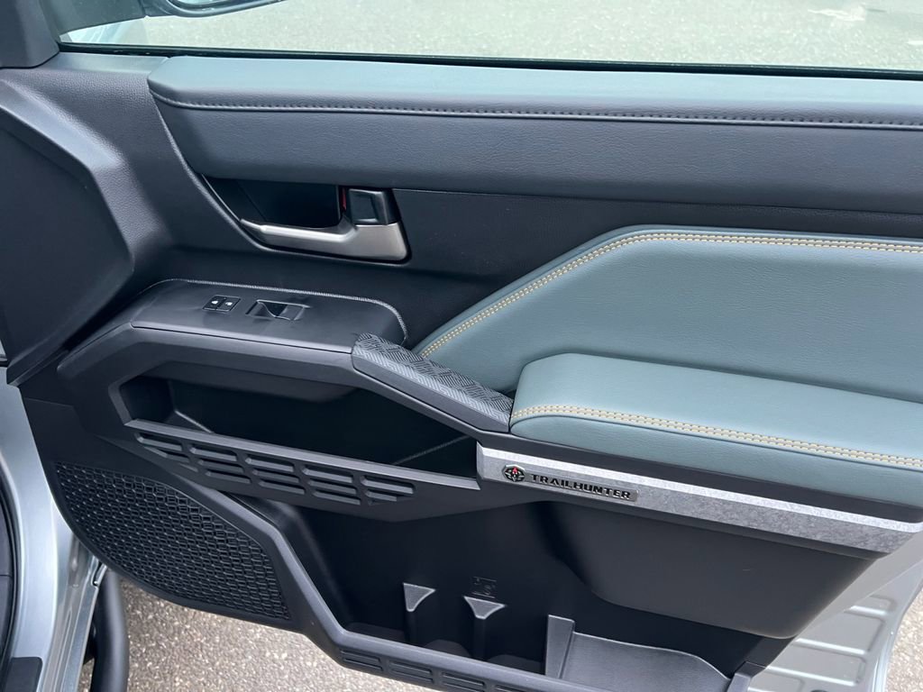 New 2025 Toyota Tacoma 4x4 Double Cab Hybrid image 17