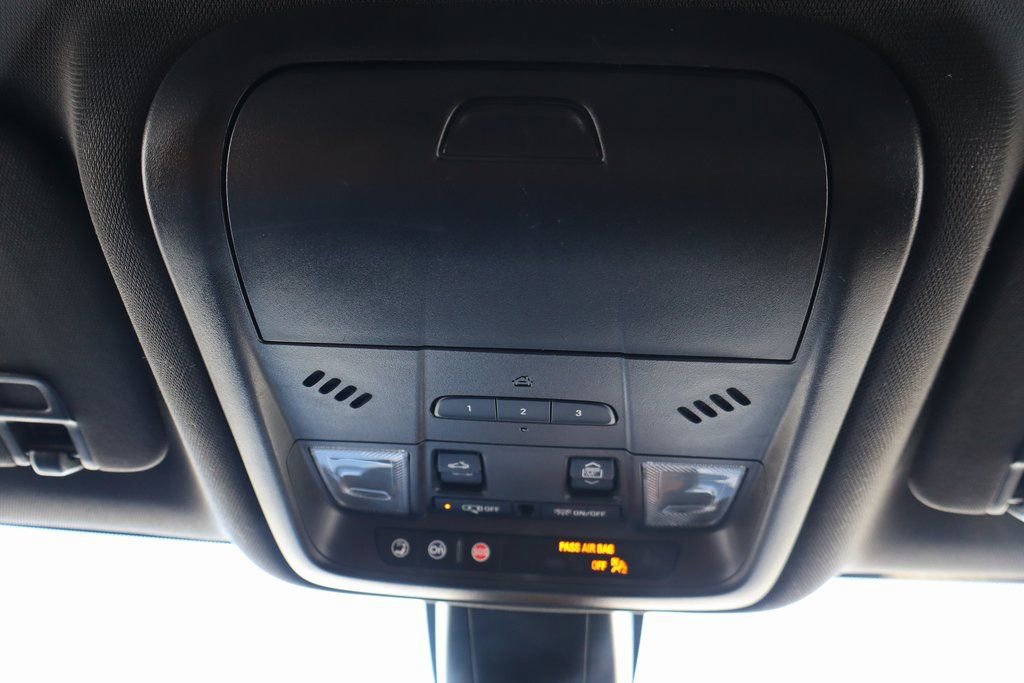 Used 2021 Chevrolet Blazer RS image 15