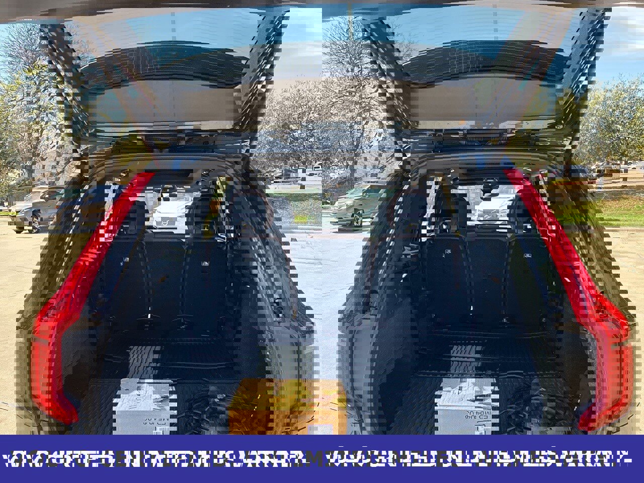 Certified 2023 Volvo XC90 T8 Plus w/ Protection Package Premier image 10